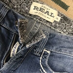 Ariat real den8m womens white stitch jeans sz 28 long, 36 inseam